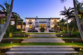 The florida governor's mansion (also called the people's house of florida) is a historic u.s. A Tech Entrepreneur Has Been Trying To Offload His Florida Mansion For 2 Years And Now He S Auctioning It Off