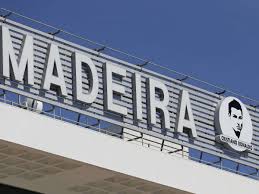 Madeira, inaugurato l'aeroporto cristiano ronaldo. Flughafen Von Madeira Nach Cristiano Ronaldo Benannt Fussball