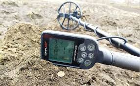 With the merger of the two metal detector companies, nokta makro detectors have been pumping out models in different price categories to satisfy the demands of. Nokta Makro Simplex Review Pros Cons 2021 Updated
