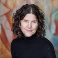 Rose Ryan's Instagram, Twitter & Facebook