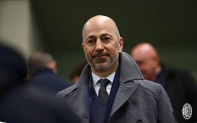 The site lists all clubs he coached and all clubs he played for. Gazidis Elliott Saved Milan The Story Of Unfulfilled Beautiful Promises Is Over There Will A Balance Between Quality Young Players And Those With Leadership And Experience Maldini Is Ideal For Managing The