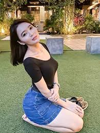Always support wika salim.dangdut singer, host, actress. Wika Salim Dan Pose Seksinya