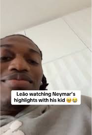 Rafael Leão Enjoys Neymar's Highlights with His Son