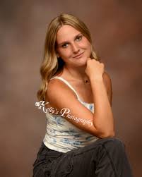 Here's Senior Model Addison. What a day we had. The weather was perfect,  Addison was so much fun to be around and Kelly (Addison's Mom) and I  laughed all day at/with Addison.