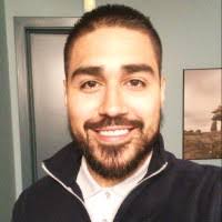 70+ perfiles de «Ricardo Eng»