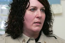 Elizabeth Kapp's Instagram, Twitter & Facebook