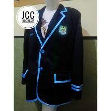 Desain interior toko baju minimalis sebelum kita membahas mengenai desain interior untuk toko baju atau butik distro maka ada. Jas Almamater Sekolah Osis Rohis Pesantren Mahasiswa Shopee Indonesia
