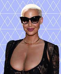 Amber rose squirt