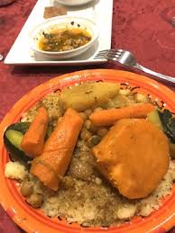 À soupe d'huile d'olive,eau,sel,1 kg de viande d'agneau (j'ai pris du cette nordiste, célèbre sur les réseaux sociaux sous le prénom de shérazade est aujourd'hui une référence en matière de cuisine du maghreb et sa. L Olive Noire 38 Photos 14 Avis Marocain 4271 Rue Ontario Est Montreal Qc Restaurant Avis Numero De Telephone