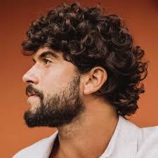 Olga Pla's Instagram, Twitter & Facebook