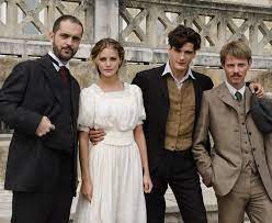 Gran Hotel Spanish Mystery Drama T V Series Similar To Downton Abbey 2011 2013 Available On Netflix Grand Hotel Cast Grand Hotel Actors Actresses