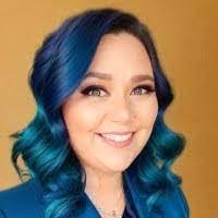 Monica Winsley's Instagram, Twitter & Facebook