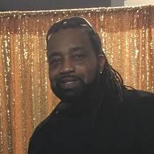 LaMoy Walker and Shaun Kerr's Wedding Website