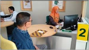 Paket internet telkomsel terbaru 2021. Https Sumsel Tribunnews Com 2021 04 05 Ajukan Multiguna Dari Rumah Saja Cepat Dan Mudah Cuma Via Whatsapp Ini Syaratnya Https Cdn 2 Tstatic Net Sumsel Foto Bank Images Petugas Taf525252525 Jpg Petugas Taf Tengah Melayani Konsumen Yang