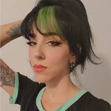 Really bored of my profile pic. It's been almost a whole year since I've  done an actual post. I was originally going to do a super 80s photoshoot,  but the vibes just