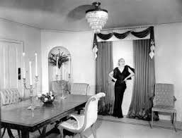 Decor To Adore Hollywood Regency Style Hollywood Regency Decor Regency Furniture Hollywood Regency Style