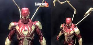 If you have questions about that please ask. Artist Creates Iron Spider Costume From Hot Toys Iron Man Figure
