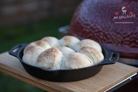 Salty Bbq Wheel Am Grillplatz Bbq Grillrezepte Rezept In 2020 Rezeptideen Grillen Lebensmittel Essen