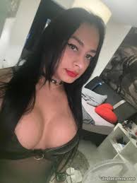 Travestis A Coruña - Encuentra travestis en A CoruñaA Coruña