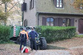 Aug 09, 2021 · zondag 8 augustus kort op zondag. Villa Tot De Nok Gevuld Met Cannabis Gazet Van Antwerpen Mobile
