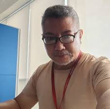 Aguirre is a member of the Lex Talionis fraternity based at the San Beda  College of Law, together with President Rodrigo Duterte.