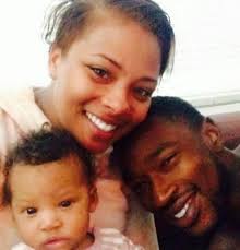 Kevin McCallister was left home alone again 🥺✈️