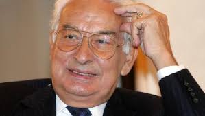 Raphaël Kruszynski, élu nouveau maire d'Escautpont pour « gagner la  confiance »