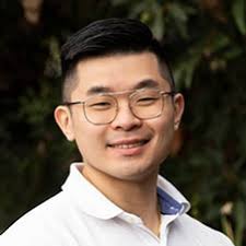 Experienced Chiropractors Dr. Ryan Harrod, Dr Kay Kong, Dr Talisa Wong