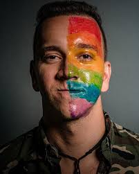 Porque salir del closet no solo te permite quitarte un peso horrible de  encima, sino que también te permite saber quienes son los que te quieren de  verdad” ❤️🏳️‍🌈#HappyPride #Pride #Orgullo @youtube . .