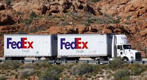 Federal express corporation, branded as fedex express, formerly branded as federal express, is a cargo airline based in memphis, tennessee, united states. Firmenlogos Kennen Sie Die Versteckten Botschaften Impulse