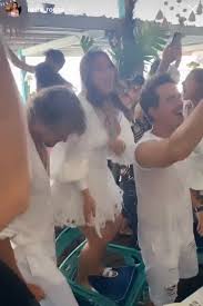 Sign up for free for news on the. Simon Haring On Twitter Alexander Self Isolating Zverev Also Clearly Seen Dancing And Having A Good Time At A Party In Anjuna Plage Private Club In Monte Carlo In This Instagram Story Which