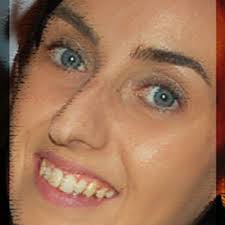 Eva Enríquez🎗️ (@Viviannadellac)