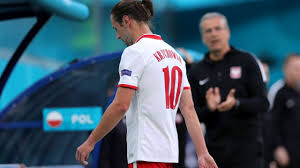 Krychowiak w futrze wzbudził zainteresowanie zbigniewa bońka, który zapytał kiedyś na twitterze: Euro 2020 Grzegorz Krychowiak Nie Zagra W Meczu Przeciwko Hiszpanii Sport Tvp Pl