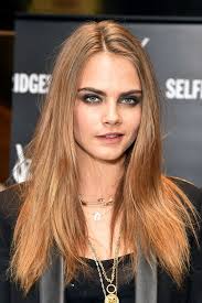 Beauty Look We Love Blonde Hair Dark Brows Blonde Hair Dark Eyebrows Light Hair Color Dark Eyebrows