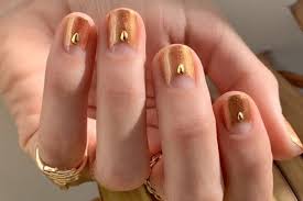 Every detail matters on prom night. 20 Clear Nail Designs That Are Far From Boring