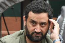 Découvrez une nouvelle version du petit chaperon rouge, celle de malik bentalha. Ce Sera Toujours Ma Petite Soeur Cyril Hanouna Pas Fache Avec Enora Malagre Gala