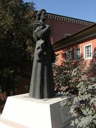 The site allocated to the cultural center in bakirkoy osmaniye, was separated from a vacant park area with a seven meter wide pedestrian road. Leyla Gencer Vikipedi
