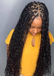 Triangle box braids became an instant and trendy protective hairstyle. Triangle Braid Styles You Ll Want To Try This Year Swivel Beauty