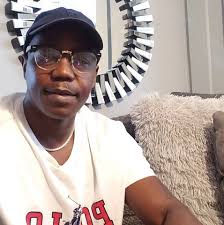 Mannnn last night was crazy!!! S/o to Domani and his DJ for giving me an  opportunity and sharing the stage with him at a SOLD OUT Roxy Theatre…  🙏🏾🖤🎷💫Thanks to D Smoke