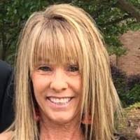 Dianne Quinn's Instagram, Twitter & Facebook