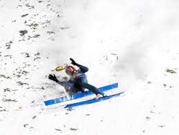 News, ergebnisse und weltcupstände und alle hintergrundinformationen. Sturz Skispringen Com