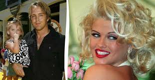 Så lever Elin Nordegren i dag efter Tiger Woods otrohet