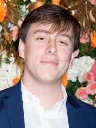 Thomas sanders was born on 24 april 1989. How Old Is Thomas Sanders