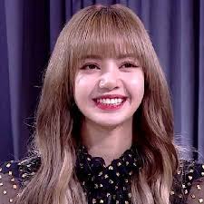 Lisa | makeup and fashion addicts unite. Blackpink Maknae Lisa S Fashion Outfits Explore Her Net Worth Parents Details
