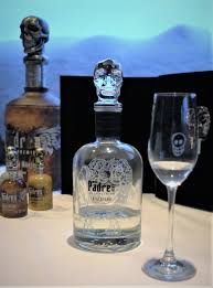 Life is fantastic 100 % agave.100 % mexico.100% handmade. Mexikanischer Kristall Schadel Der Glasklare Alteste Padre Azul Trinkprotokolltrinkprotokoll