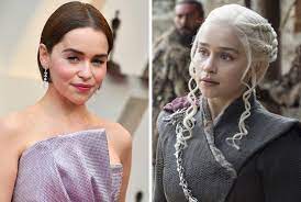 See 'game of thrones' star emilia clarke sing 'mmmbop' in dothraki. Game Of Thrones Star Emilia Clarke Survived Two Brain Surgeries Deadline