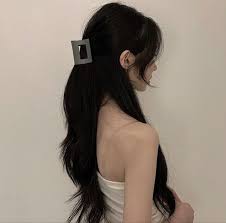 See more ideas about hairstyle, hair styles, short hair styles. ðð„ð•ð„ð'ð‹ð˜ Black Hair Aesthetic Black Ponytail Hairstyles Ulzzang Hair