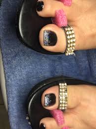 Black And Gold Glitter Toe Nails Shiny Black Toe Nail Polish With Ombre Hologram Glitter Black Toe Nails Toe Nails Pretty Toe Nails