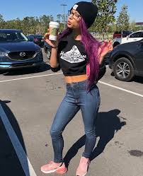 Like What You See Follow Me Pinterest Daphniexll Bruce Lee Film La Fureur De Vaincre