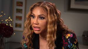 Blake Shelton might call it magic, but Adam Levine calls it "stank."